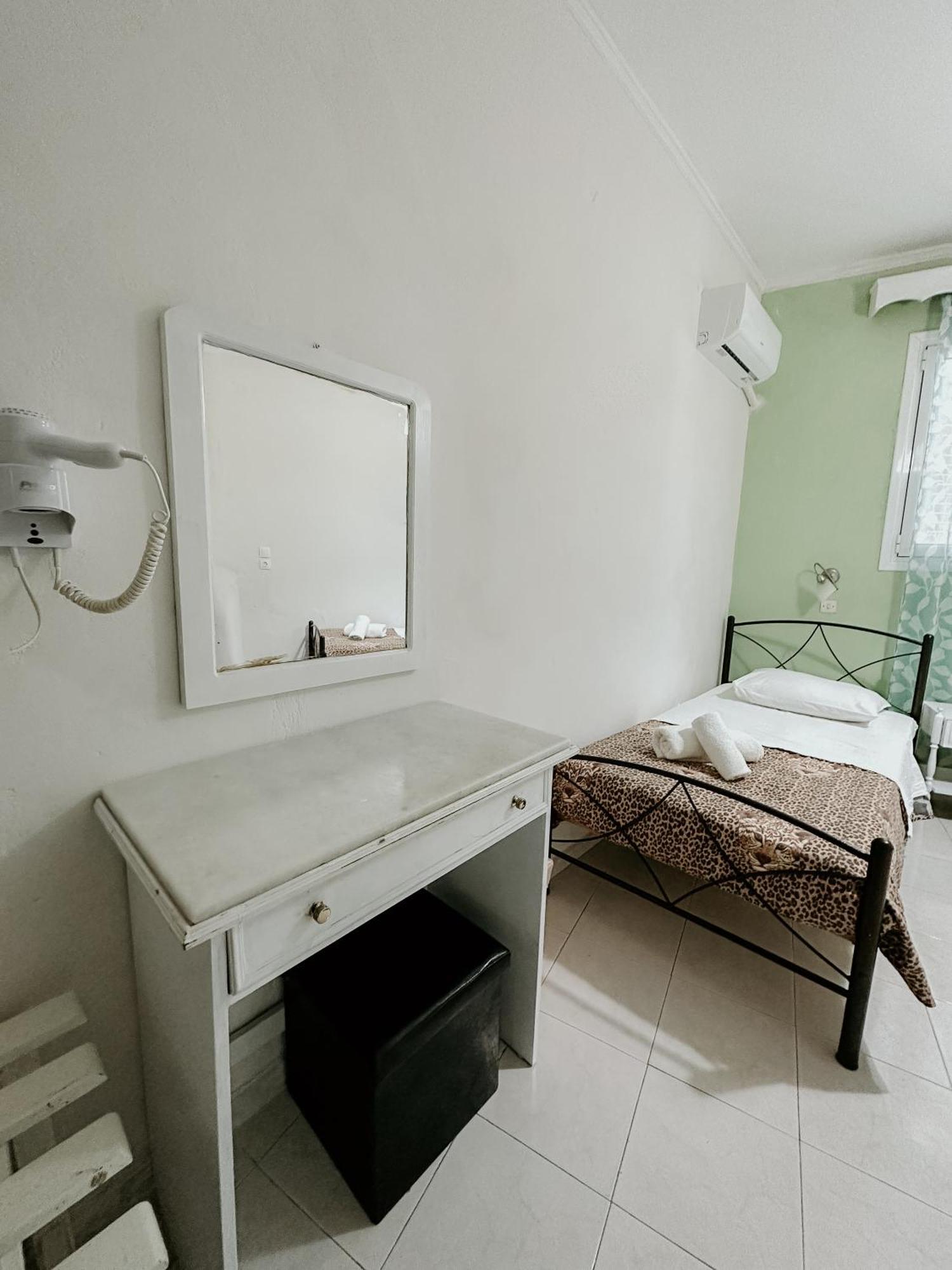 Hotel Thirasia Fira  Rom bilde